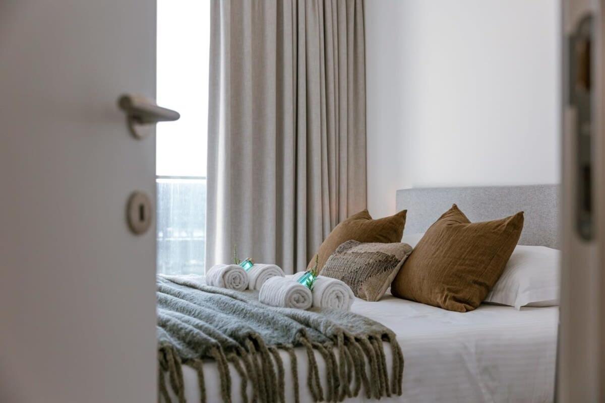 Huswell - Modern With South Facing Terrace Appartement *